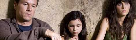 Wahlberg, Sanchez and Deschanel in The Happening