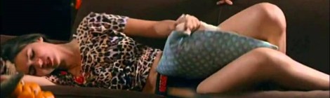 Naomi and Ely's No Kiss List Movie Review